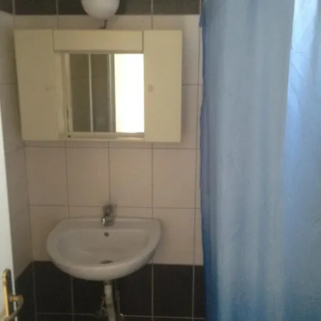 Daire Kapsalas Michaniona