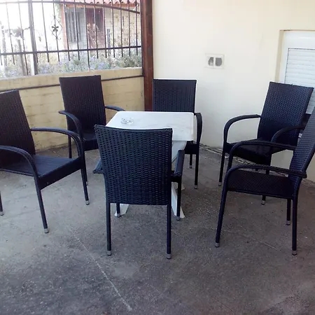 Apartament Kapsalas *